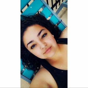 Meet your Posher, Karla